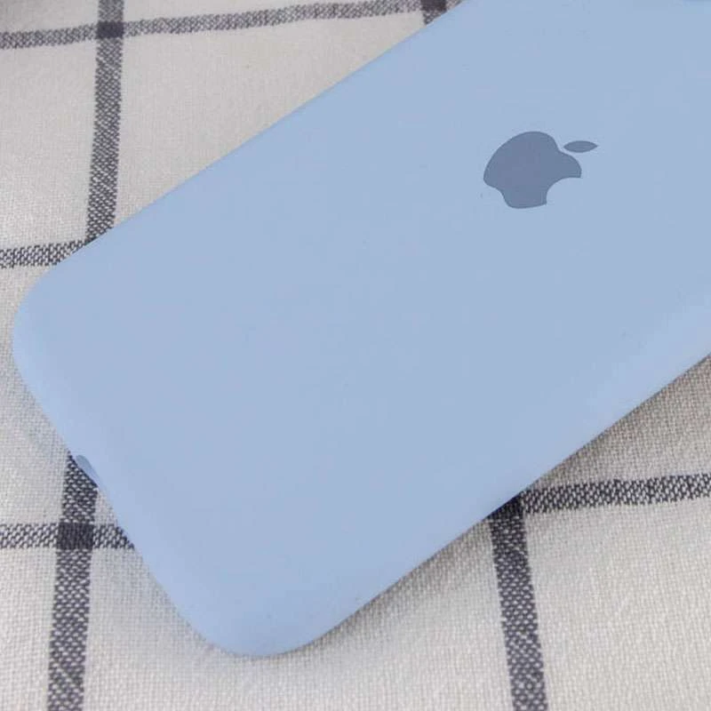Чехол Silicone Case с защитой камеры для Apple iPhone 13 (6.1") – Голубой / Lilac Blue. Фото 3 из 7