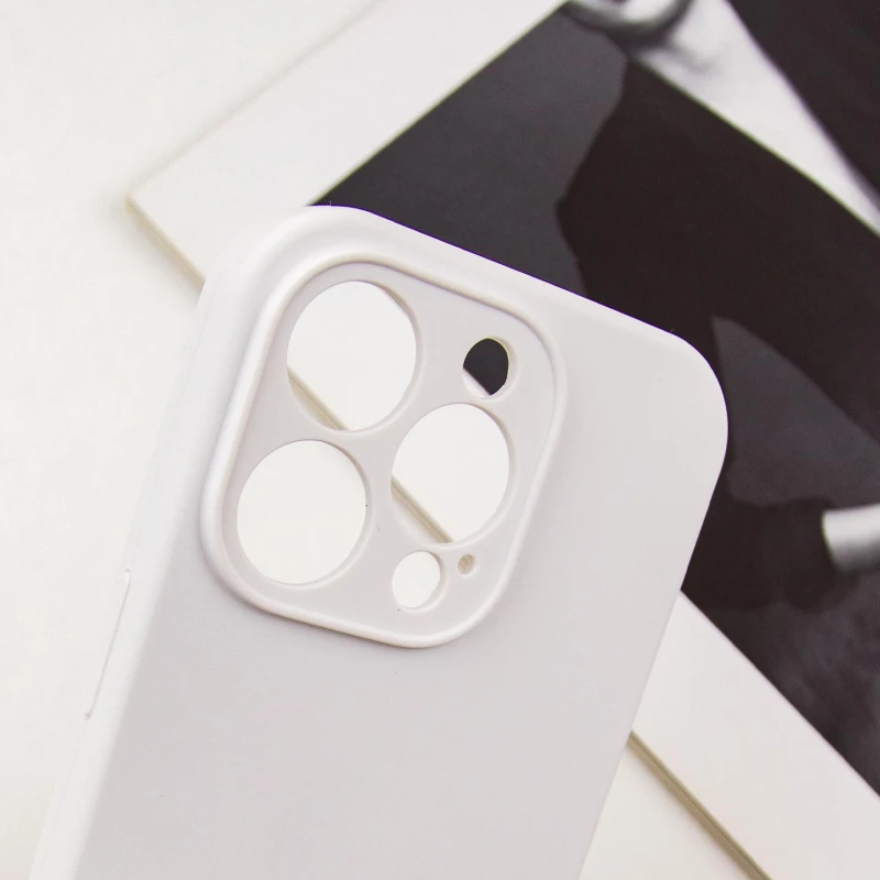 Чехол с защитой камеры Silicone Case для Apple iPhone 18 Pro – Белый / White. Фото 4 из 5