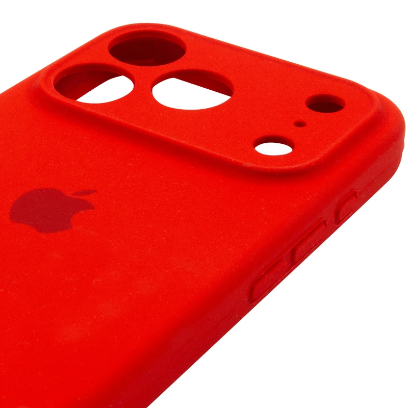 Чехол Silicone Case с защитой камеры для Apple iPhone 17 Pro (6.3") – Красный / Red. Фото 5 из 6