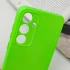 Цветной силиконовый чехол GETMAN с закрытой камерой на Samsung Galaxy S24 FE – Салатовый / Neon Green. Фото 5 из 5