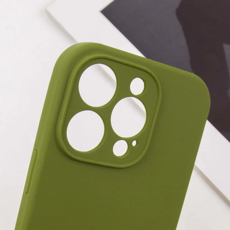 Чохол з захистом камери Silicone Case для Apple iPhone 13 Pro (6.1") – Зелений / Dark Olive. Фото 4 з 4