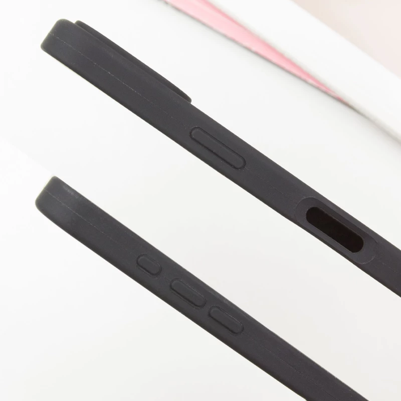 Чохол Silicone Case з закритим низом на Apple iPhone 16 Plus – Чорний / Black. Фото 4 з 7
