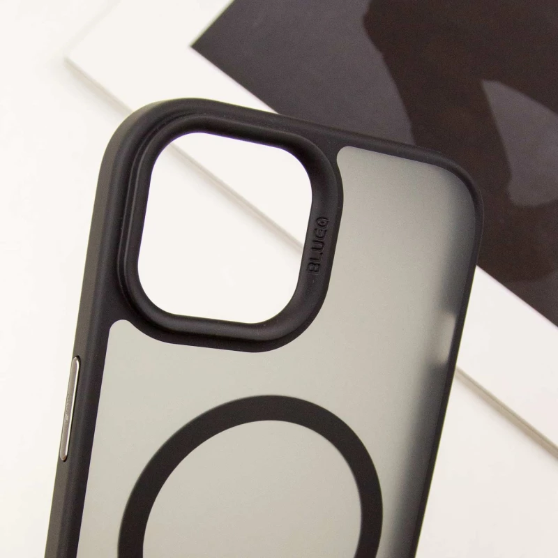 TPU+PC чехол Blueo Skin Friendly Frosted with MagSafe для Apple iPhone 15 (6.1") – Черный. Фото 7 из 10