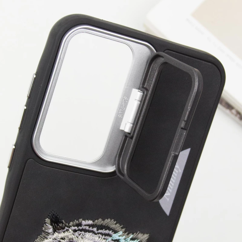 TPU+PC чохол з тваринами для Samsung Galaxy A06 – Black Tiger. Фото 6 з 9