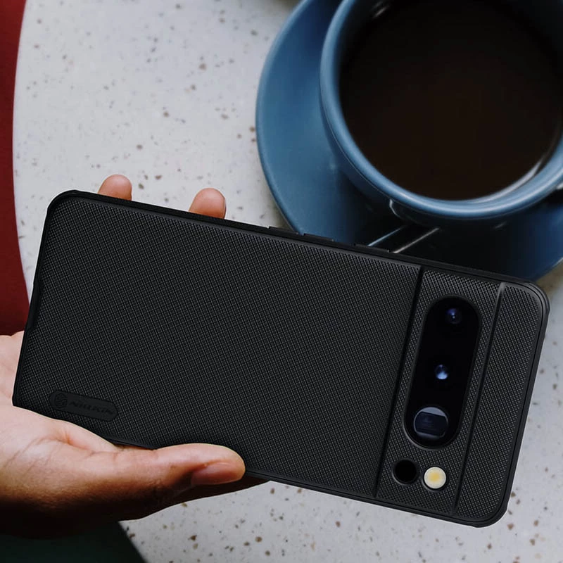 Пластиковая накладка Nillkin Pro для Google Pixel 8 Pro – Черный / Black. Фото 7 из 8