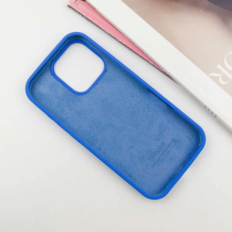 Чохол Silicone Case з закритим низом на Apple iPhone 16 Pro – Синій / Capri Blue. Фото 4 з 9