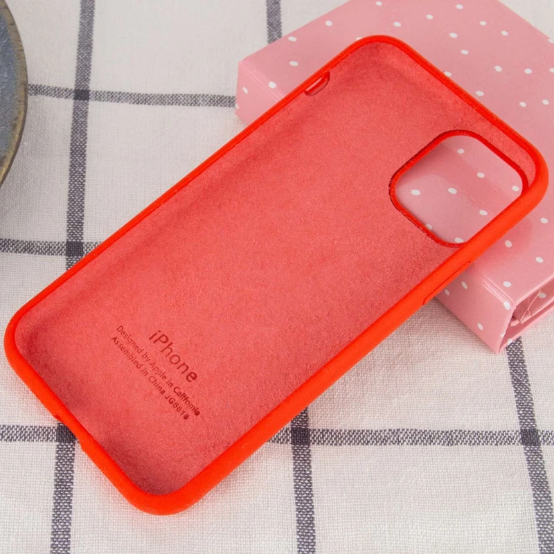 Чехол Silicone Case с закрытым низом для Apple iPhone 11 Pro Max (6.5") – Красный / Red. Фото 3 из 3