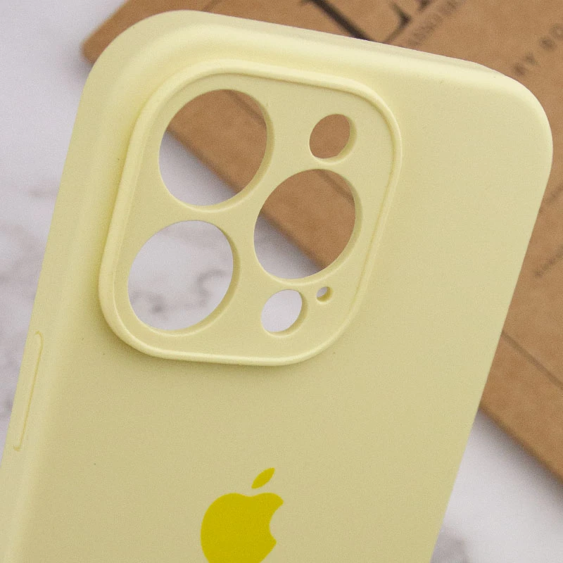 Чохол Silicone Case з захистом камери на Apple iPhone 14 Pro Max (6.7") – Жовтий / Mellow Yellow. Фото 7 з 7
