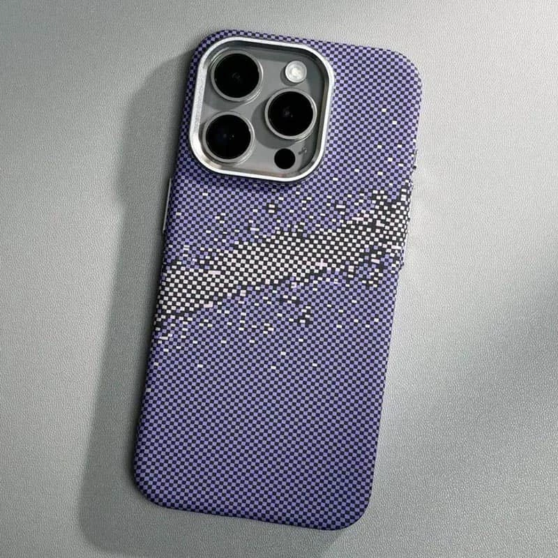 Пластиковая накладка Kevlar из Magnetic Safe для Apple iPhone 14 Pro (6.1") – Purple. Фото 3 из 4