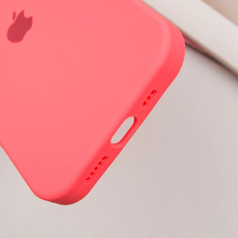 Чохол Silicone Case з закритим низом на Apple iPhone 16 Plus – Кавуновий / Watermelon red. Фото 6 з 7