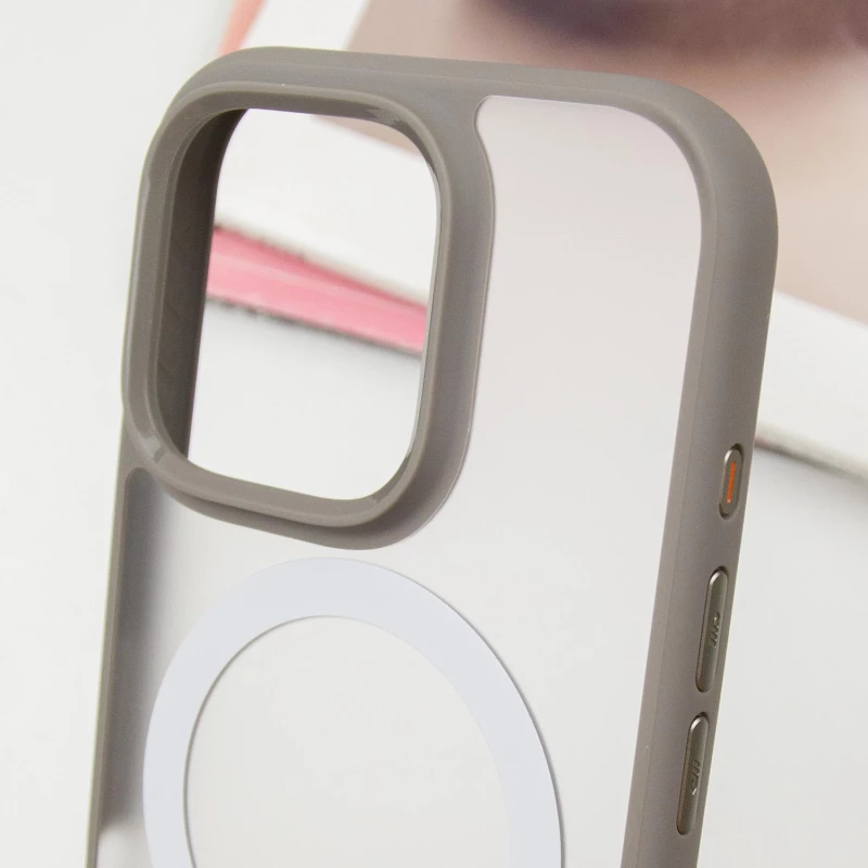 TPU+PC чохол Blueo Skin Friendly Frosted with MagSafe для Apple iPhone 16 Pro – Сірий. Фото 9 з 13
