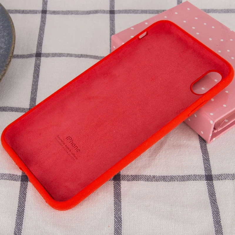 Чехол Silicone Case с закрытым низом для Apple iPhone XS Max (6.5") – Красный / Red. Фото 3 из 3