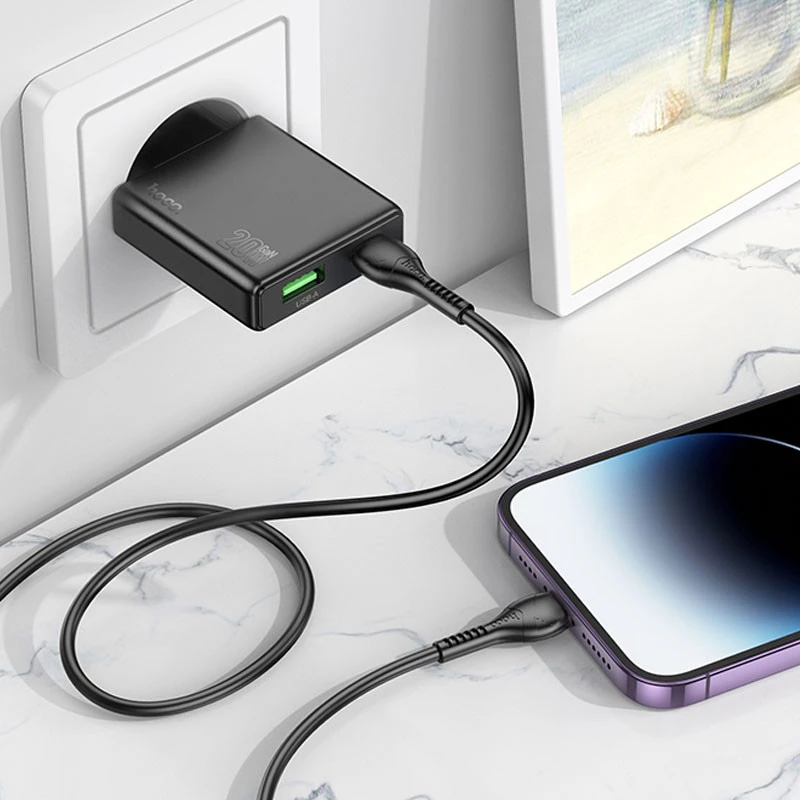 МЗП Hoco N38 Delgado PD20W+QC3.0 + Type-C to Lightning – Black. Фото 2 з 4