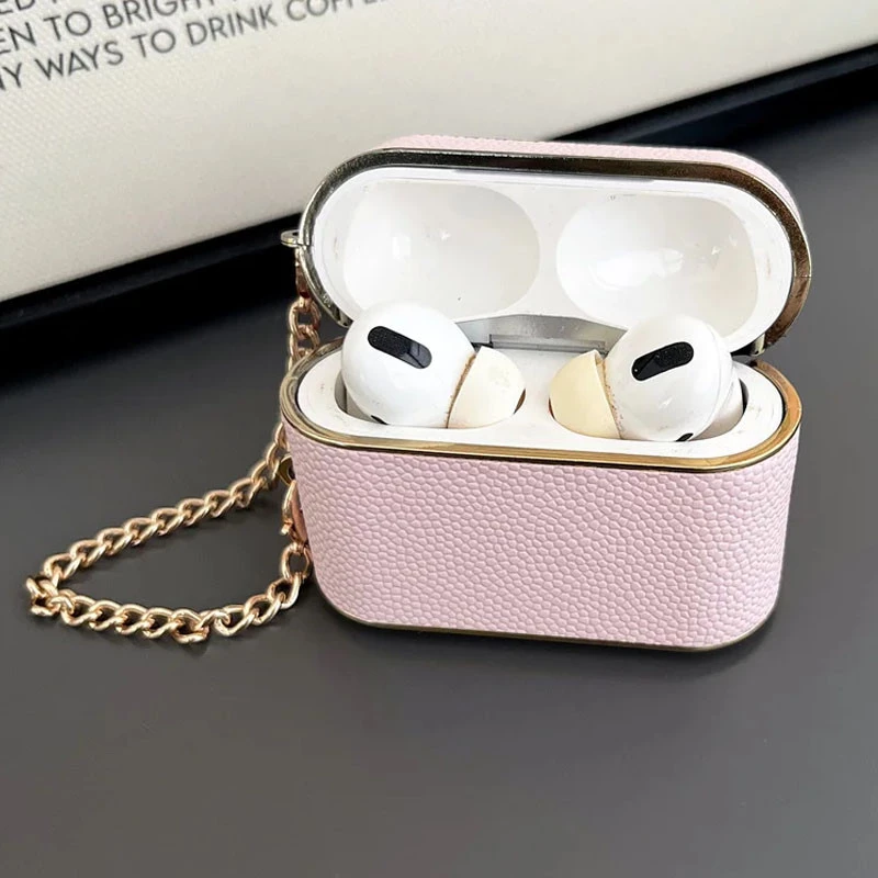 Шкіряний футляр Suitcase для навушників AirPods 3 – Pink. Фото 3 з 3