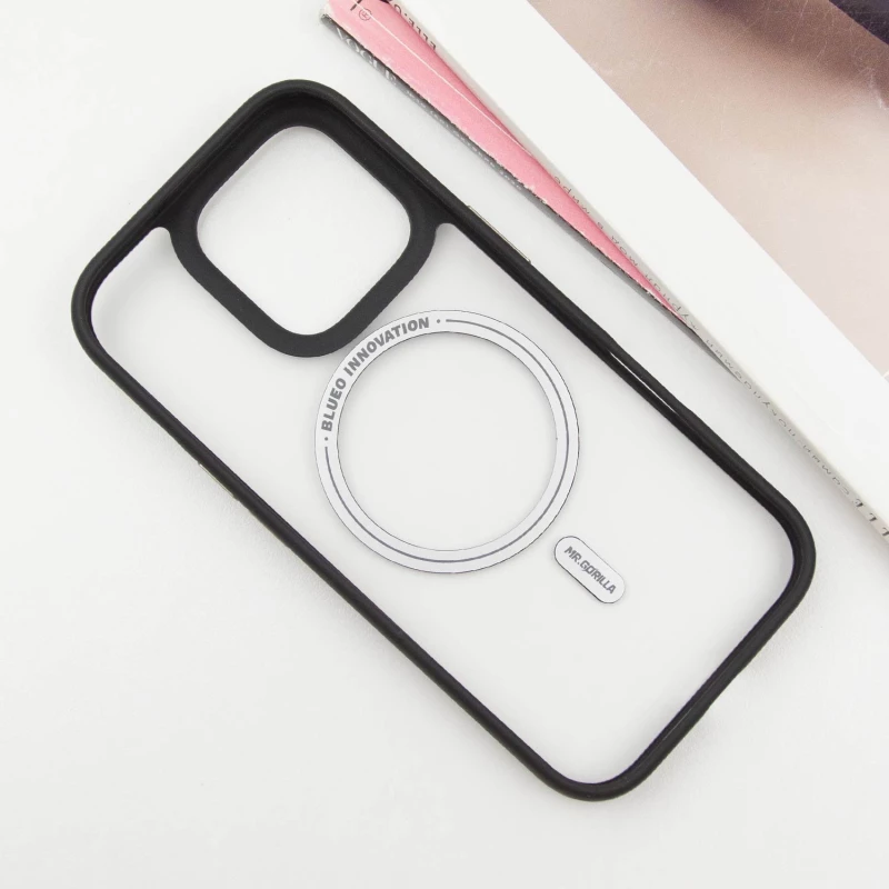 TPU+PC чохол Blueo Skin Friendly Frosted with MagSafe для Apple iPhone 16 Pro Max – Чорний. Фото 5 з 15