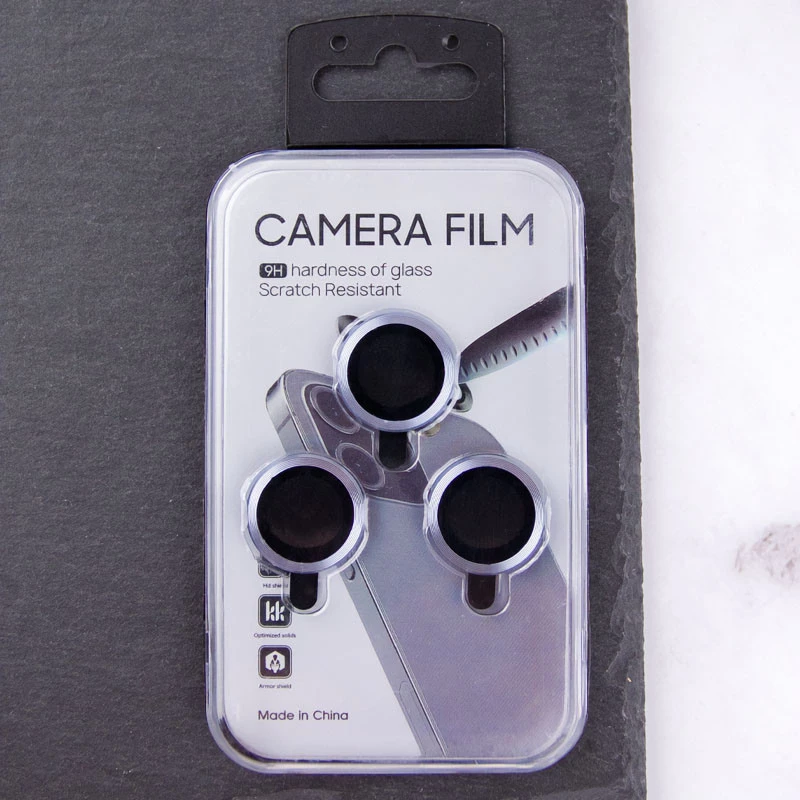 Металлическое защитное стекло на камеру для Apple iPhone 16 Pro – Голубой / Light Blue. Фото 5 из 7