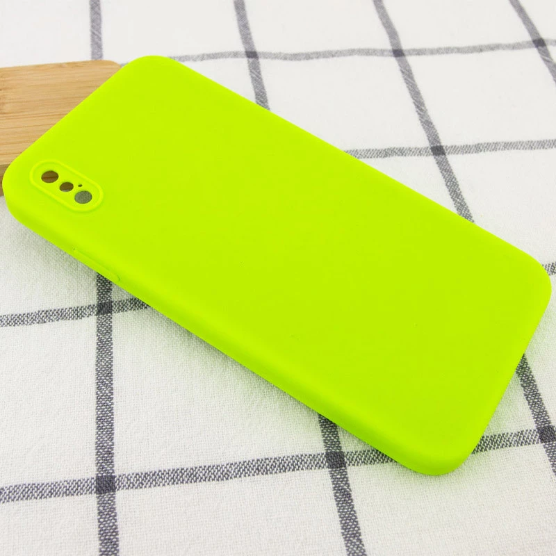 Чехол Silicone Case Square L с защитой камеры для Apple iPhone XS (5.8") – Салатовый / Neon green. Фото 2 из 3