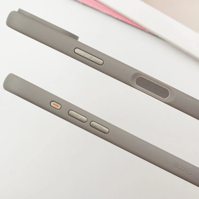 TPU+PC чохол Blueo Skin Friendly Frosted with MagSafe для Apple iPhone 16 – Сірий / Grey. Фото 4 з 6