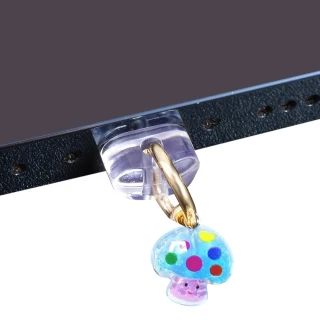 Заглушка силіконова Type-C з подвеской IP44 фото 1 з 2