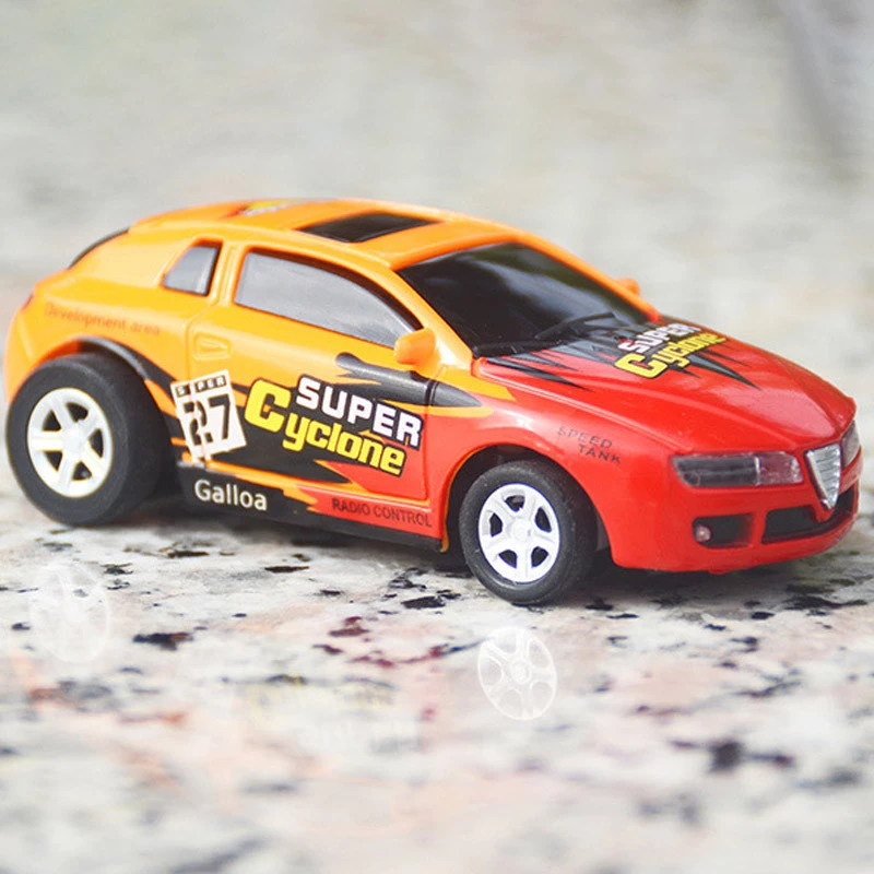 Дріфт-машинка на радіокеруванні Mini RC 666 2.4G – Orange / Red. Фото 4 з 5