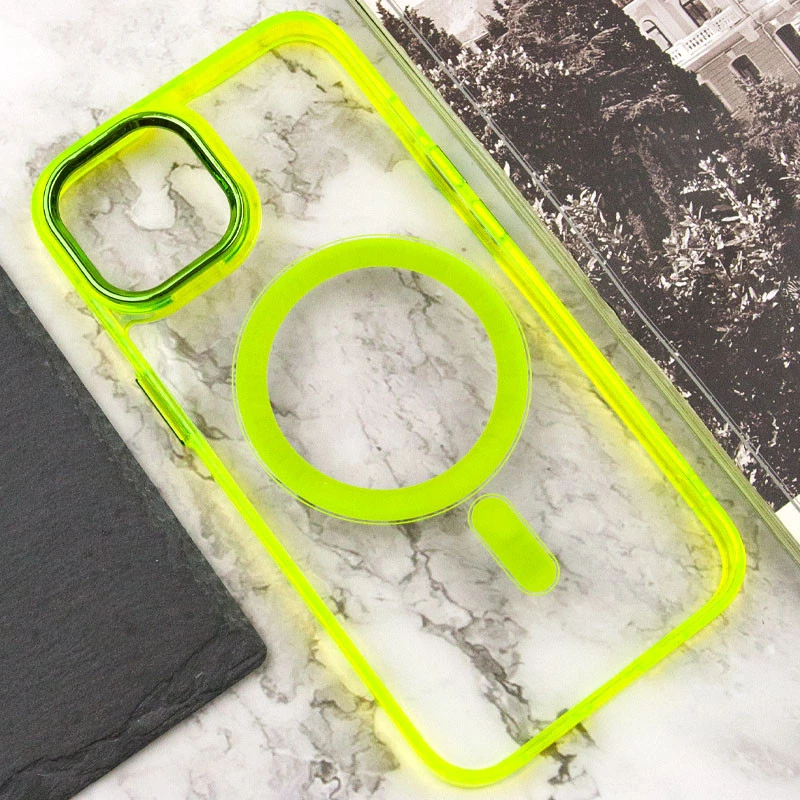 Силіконовий чохол Iris с MagSafe на Apple iPhone 12 Pro Max (6.7") – Жовтий. Фото 6 з 9