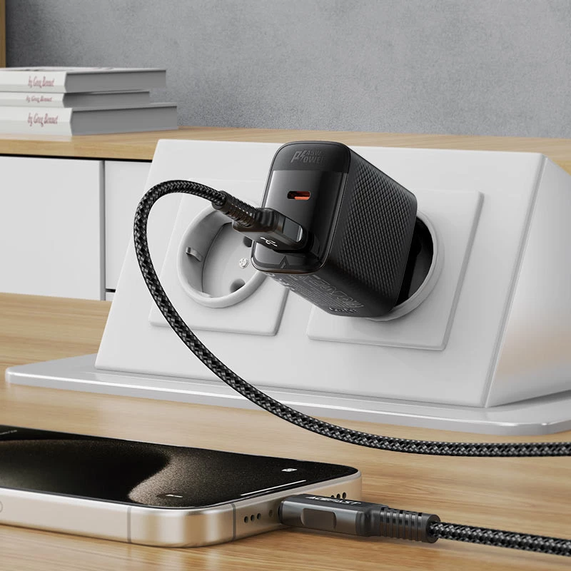 МЗП Acefast A106 GaN PD45W (1USB-A/1C) – Black. Фото 4 з 6