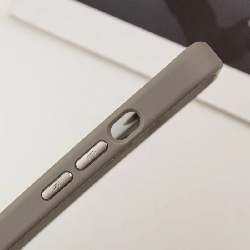 TPU+PC чохол Blueo Skin Friendly Frosted with MagSafe для Apple iPhone 15 (6.1") – Сірий / Grey. Фото 8 з 9