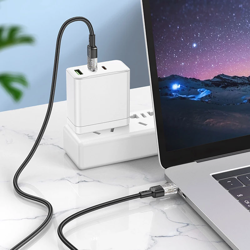 Дата кабель Hoco U129 Spirit Transparent Type-C to Type-C 60W (1.2m) – Black. Фото 4 з 5