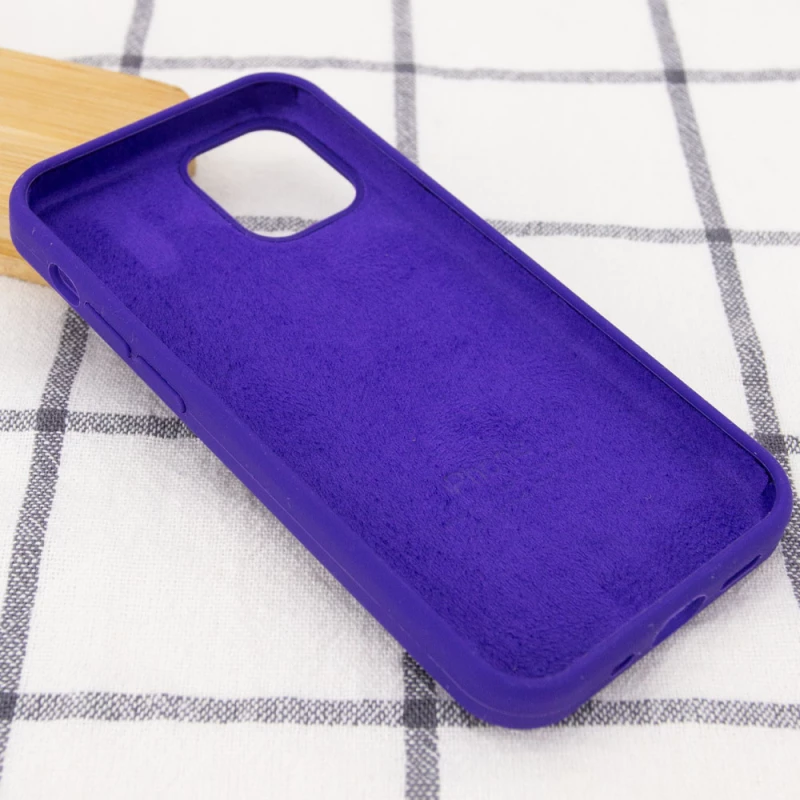 Чохол Silicone Case з закритим низом на Apple iPhone 16 – Фіолетовий / Ultra Violet. Фото 3 з 3