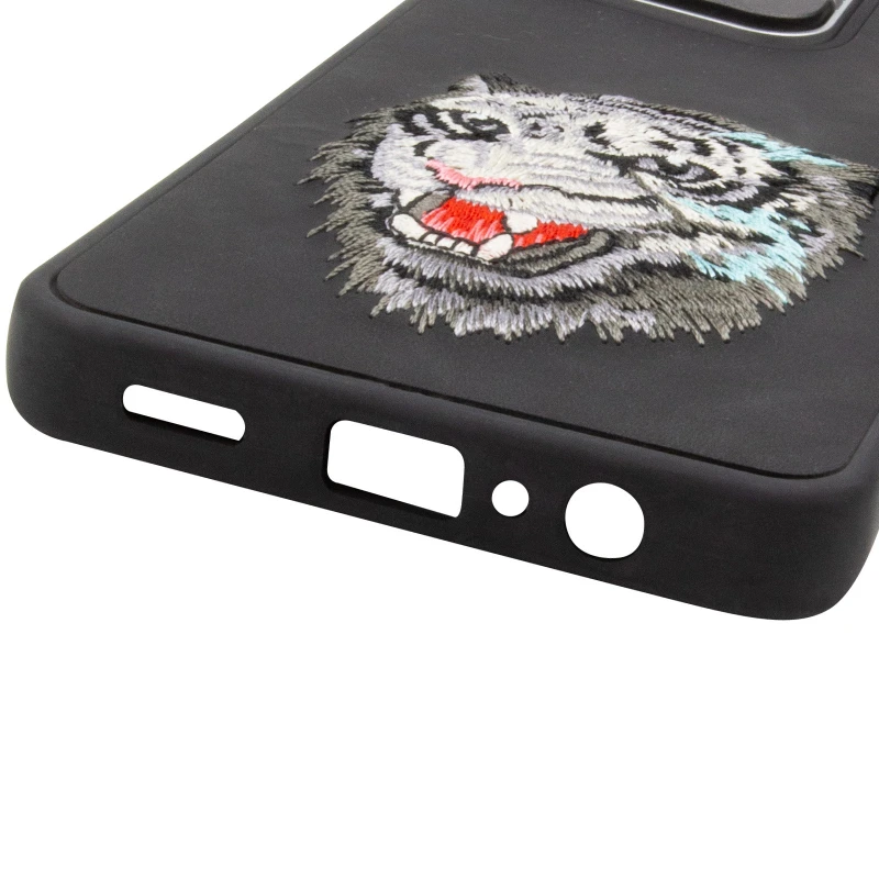 TPU+PC чохол з тваринами для Samsung Galaxy A06 – Black Tiger. Фото 12 з 17