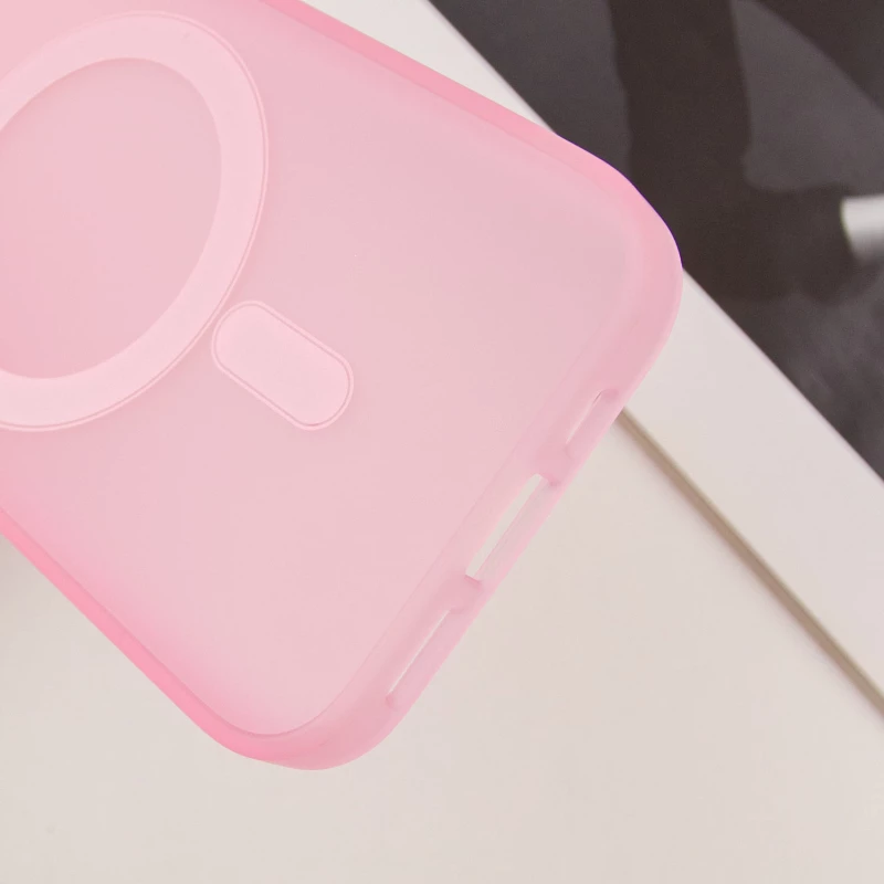 Цветной TPU+PC с MagSafe на Apple iPhone 15 (6.1") – Light Pink. Фото 11 из 11