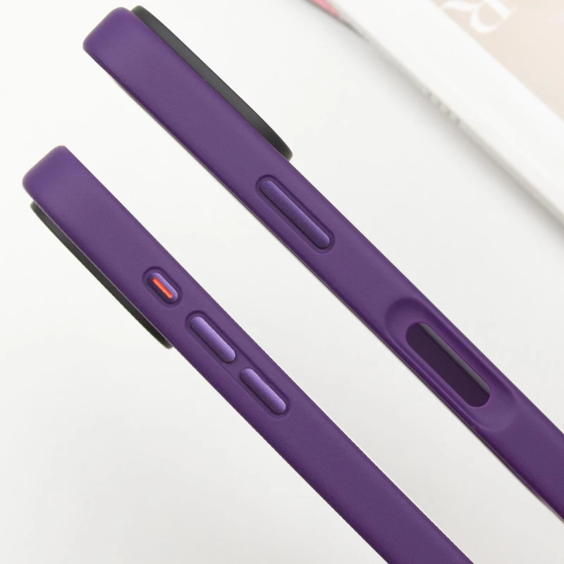 TPU+PC с металлическими кнопками для Apple iPhone 16 Pro Max – Темно-Фиолетовый. Фото 2 из 6