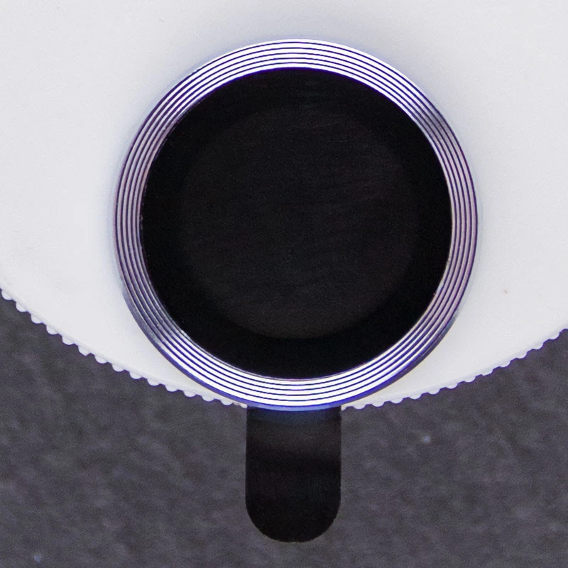 Металлическое защитное стекло на камеру для Apple iPhone 16 Pro – Голубой / Light Blue. Фото 4 из 7