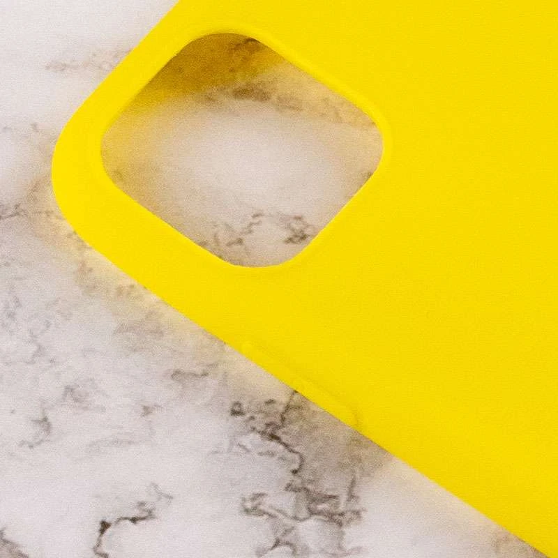 Цветной силиконовый чехол для Apple iPhone 11 Pro (5.8") – Желтый. Фото 3 из 4