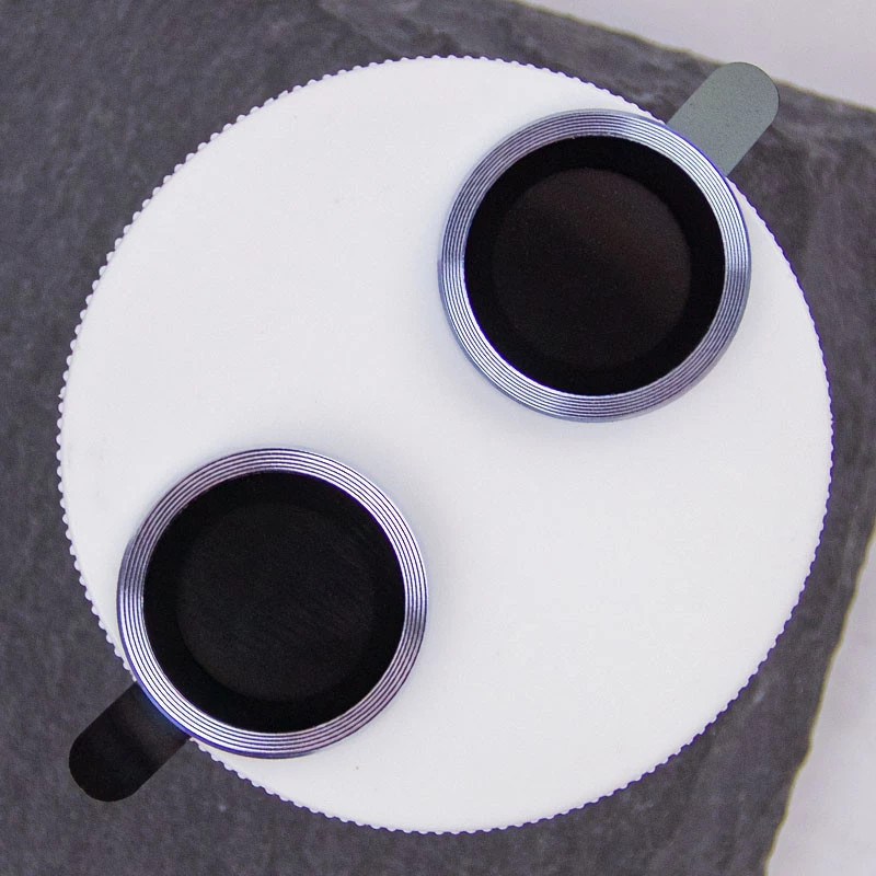 Металеве захисне скло на камеру на Apple iPhone 15 Plus (6.7") – Блакитний / Light Blue. Фото 3 з 9