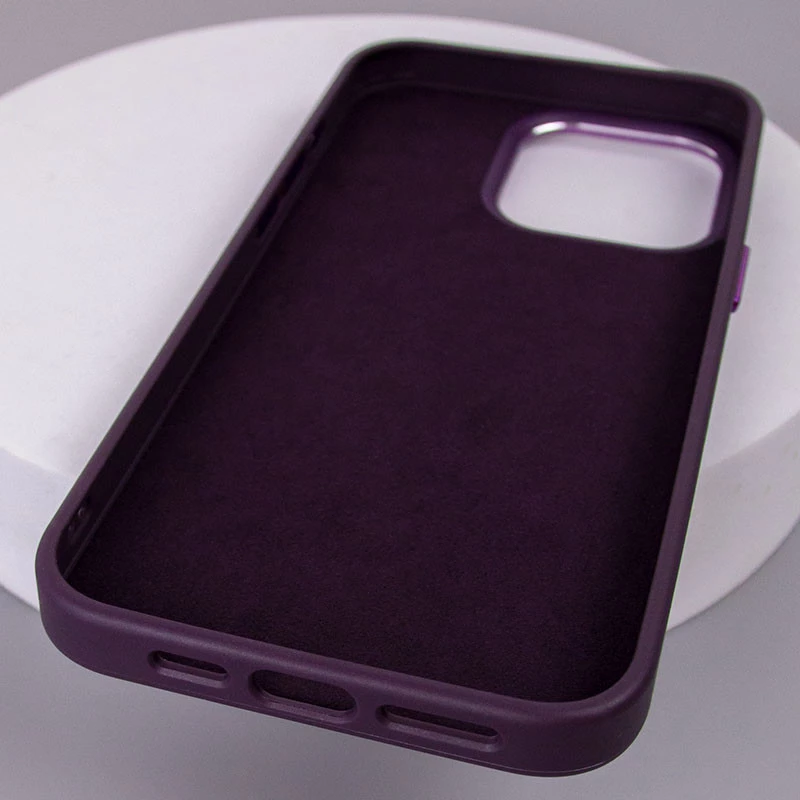 Кожаный чехол Bonbon с металлическими кнопками и MagSafe на Apple iPhone 15 (6.1") – Фиолетовый / Dark Purple. Фото 8 из 8