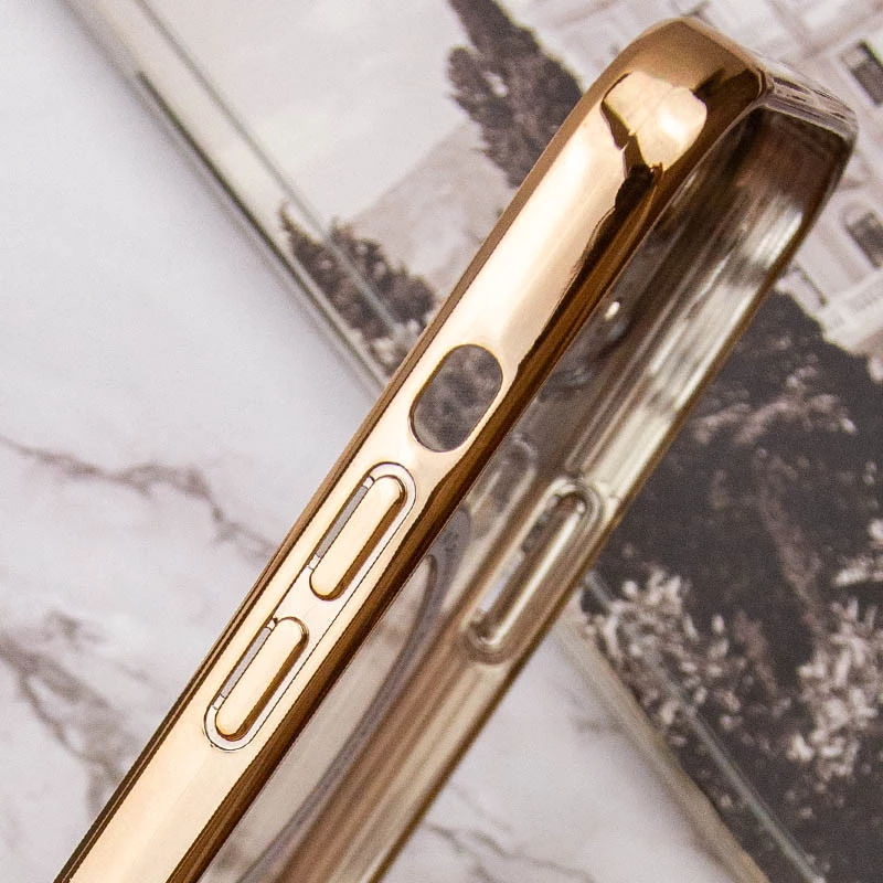 Хромовий TPU чохол з MagSafe на Apple iPhone 15 Pro (6.1") – Gold. Фото 5 з 5