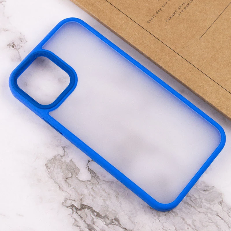 TPU+PC с металлическими кнопками для Apple iPhone 13 (6.1") – Голубой / Light Blue. Фото 4 из 5