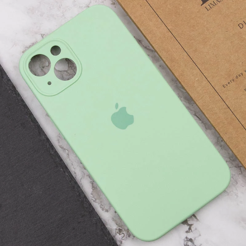 Чехол Silicone Case с защитой камеры для Apple iPhone 15 (6.1") – Зеленый / Pistachio. Фото 6 из 6