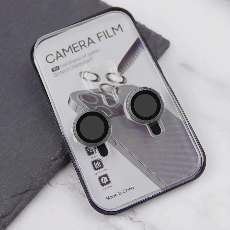 Металеве захисне скло на камеру на Apple iPhone 15 Plus (6.7") – Темно-Сірий / Graphite. Фото 6 з 13