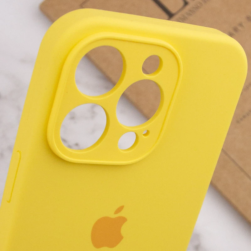 Чехол Silicone Case с защитой камеры для Apple iPhone 13 Pro Max (6.7") – Желтый / Yellow. Фото 18 из 18