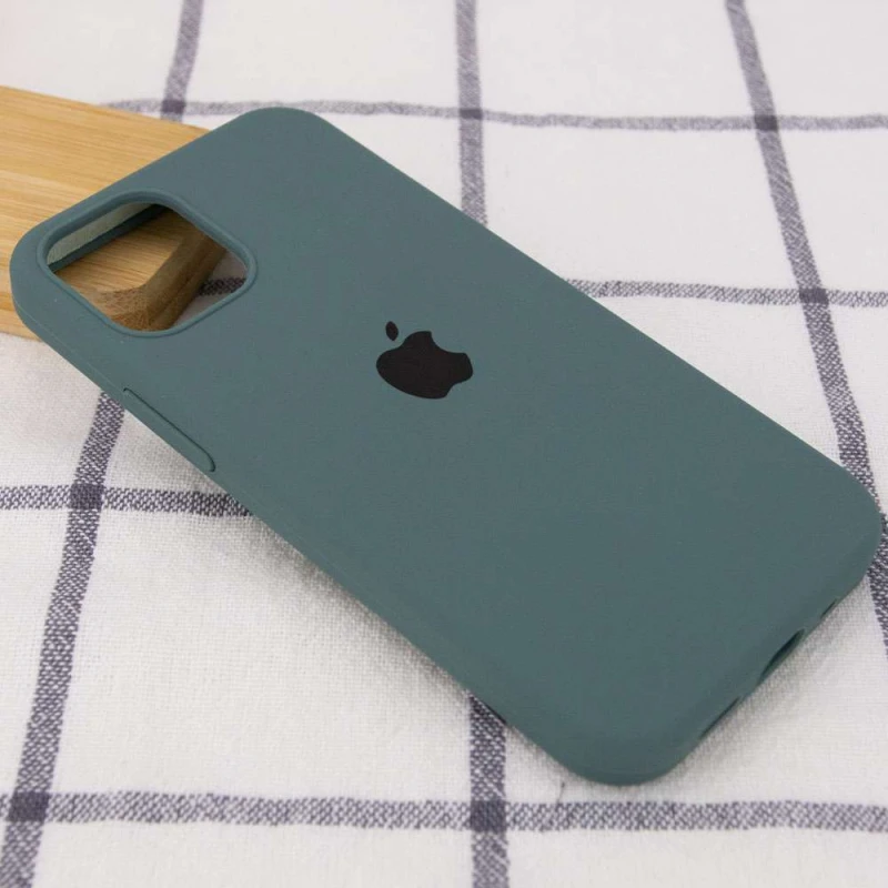 Чехол Silicone Case с закрытым низом для Apple iPhone 13 (6.1") – Зеленый / Cactus. Фото 2 из 3