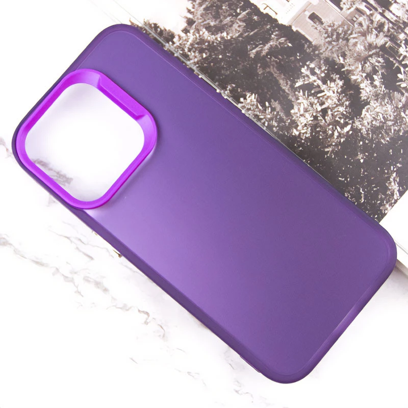Светящийся чехол в темноте на Apple iPhone 15 Pro (6.1") – Purple. Фото 3 из 6