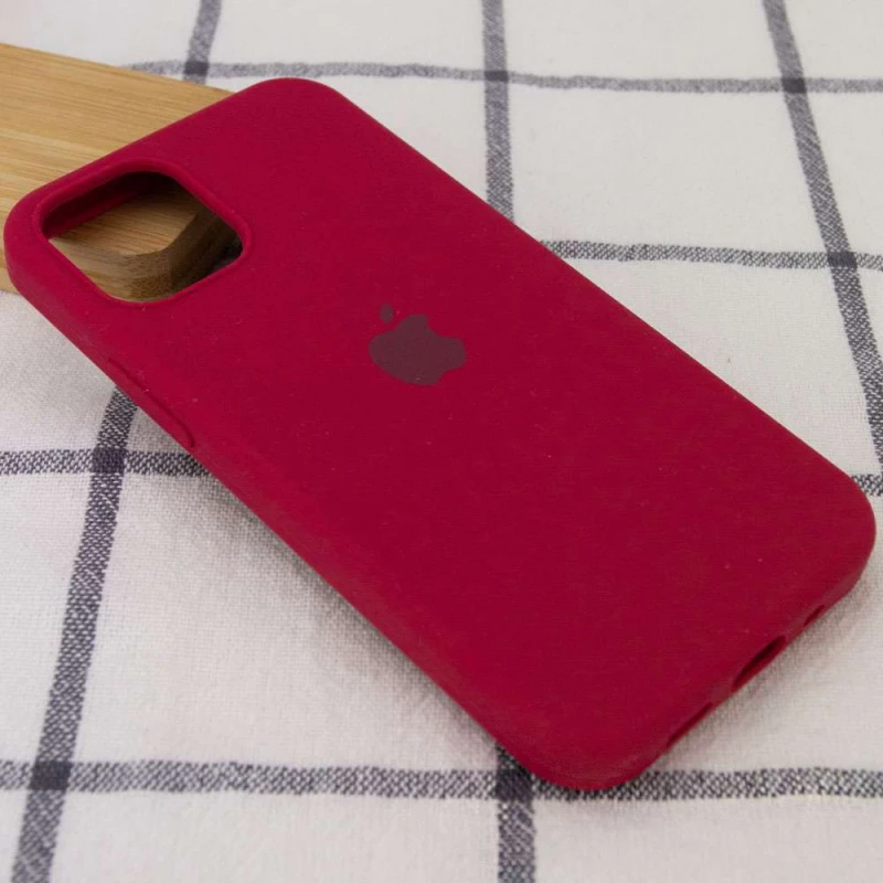 Чохол Silicone Case з закритим низом на Apple iPhone 14 Pro (6.1") – Червоний / Rose Red. Фото 3 з 9