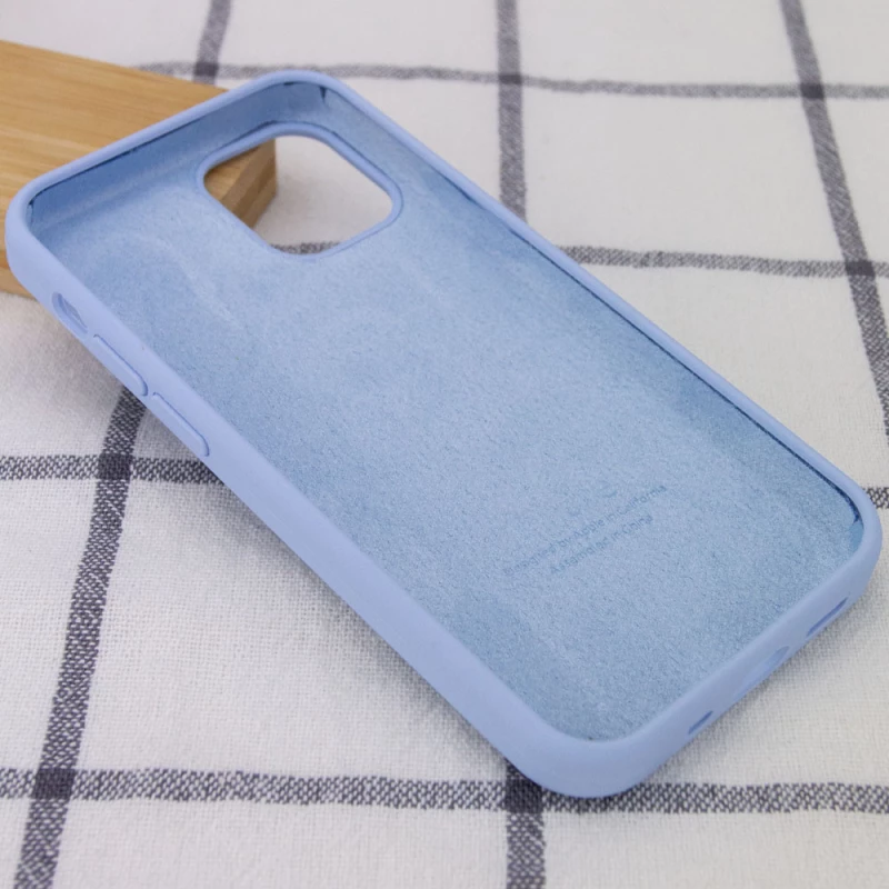 Чохол Silicone Case з закритим низом на Apple iPhone 16 Pro – Блакитний / Lilac Blue. Фото 5 з 8