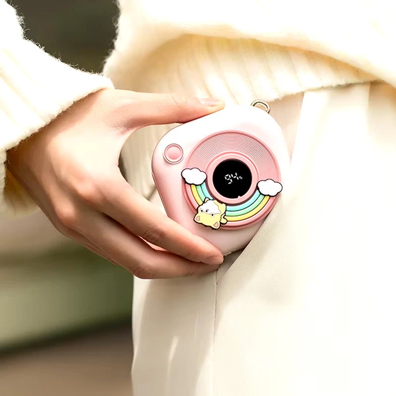 Портативний ЗП Power Bank GXZПортативний ЗП Power Bank GXZ-N11 2in1 with cable з обігрівачем для рук 5000 mAh-N11 2in1 with cable з обогревателем для рук 5000 mAh – Pink. Фото 7 з 7