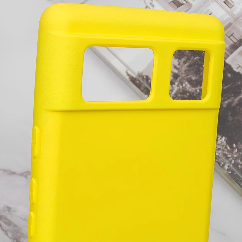 Чохол Silicone Case Lakshmi на Google Pixel 6 – Жовтий / Flash. Фото 5 з 11