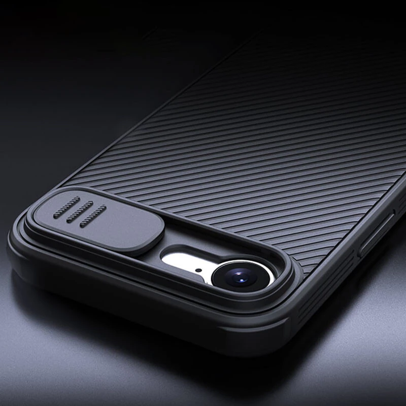 Карбована накладка Nillkin Pro зі шторкою для камери на Apple iPhone 16e (6.1") – Black. Фото 4 з 7