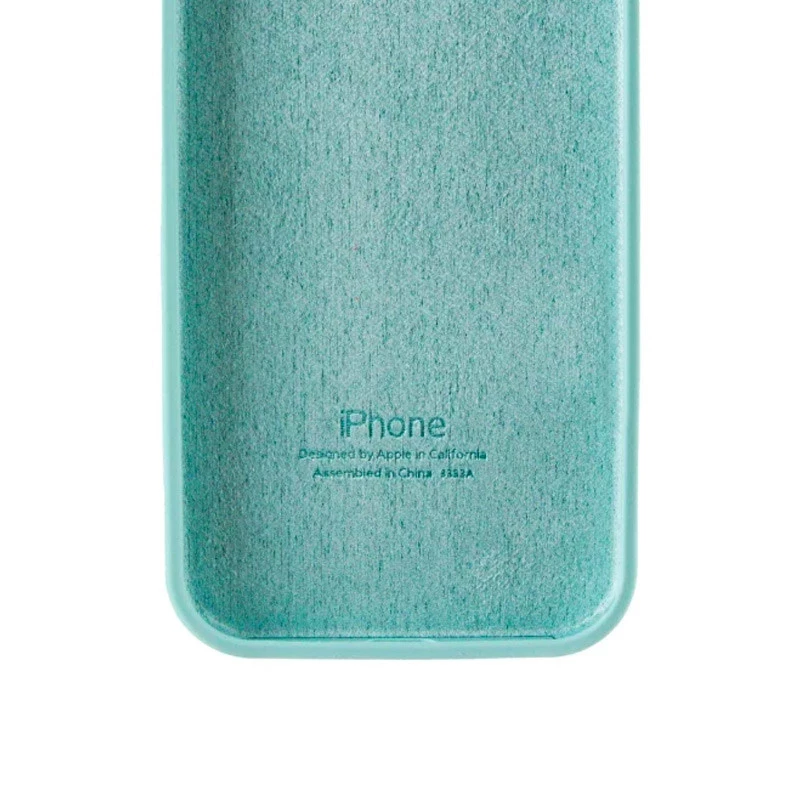 Чехол Silicone Case с закрытым низом для Apple iPhone 17e (6.1") – Бирюзовый / Marine Green. Фото 4 из 4