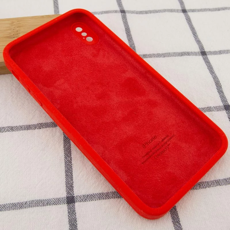 Чехол Silicone Case Square L с защитой камеры для Apple iPhone XS (5.8") – Красный / Red. Фото 3 из 3